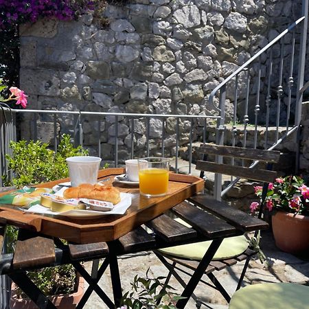 Villa Valentina Suite ماسّا لوبْرينسِ المظهر الخارجي الصورة
