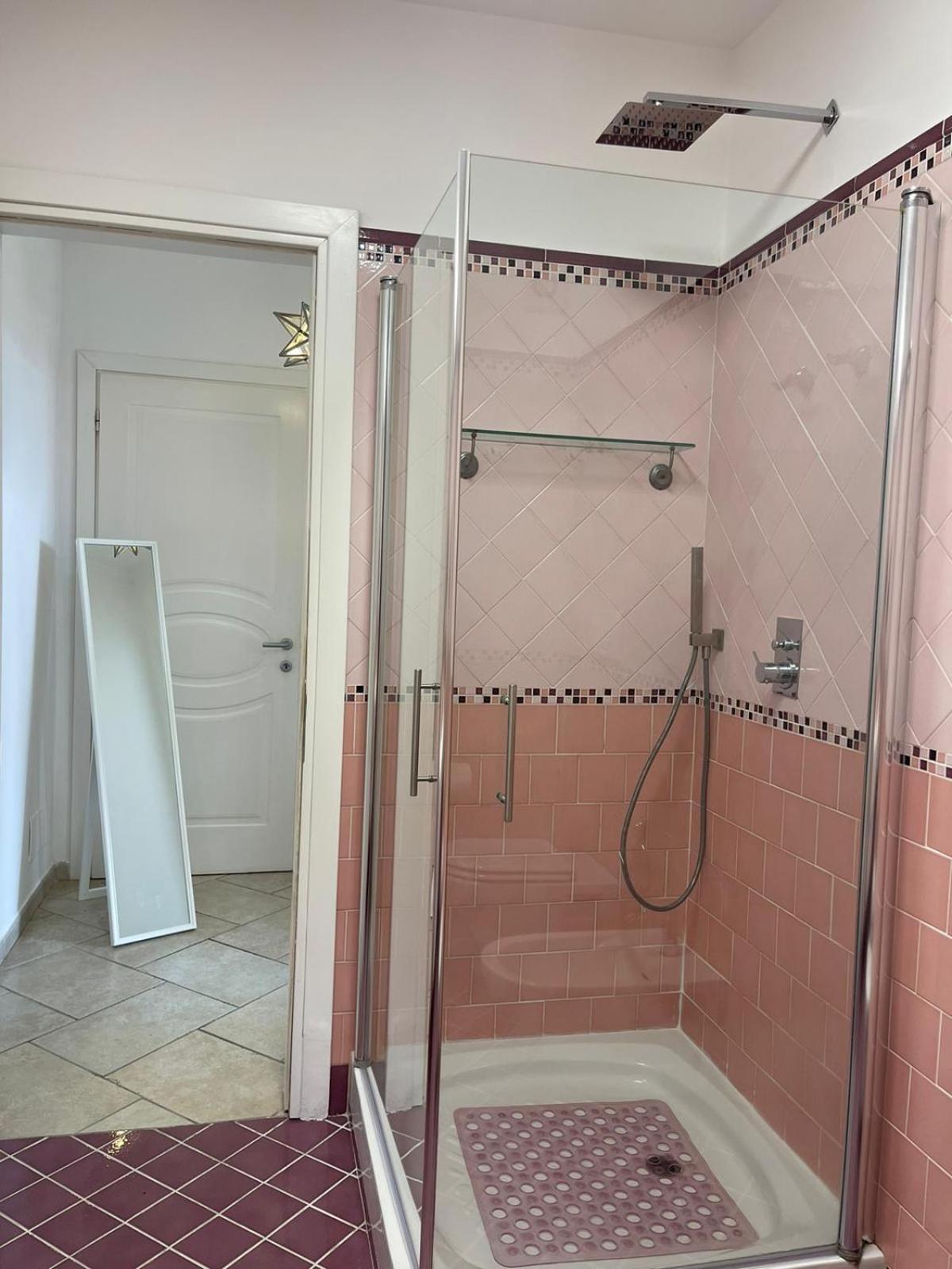 Villa Valentina Suite ماسّا لوبْرينسِ المظهر الخارجي الصورة