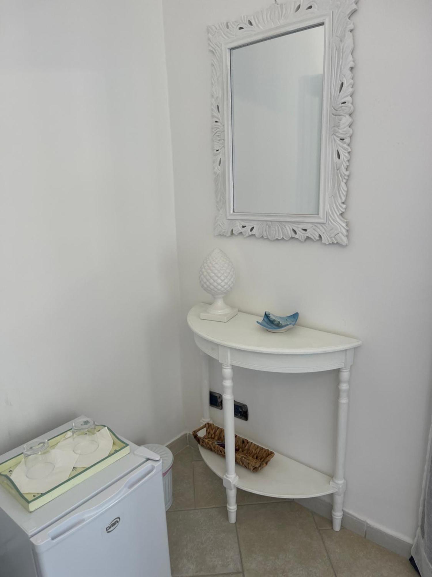 Villa Valentina Suite ماسّا لوبْرينسِ المظهر الخارجي الصورة