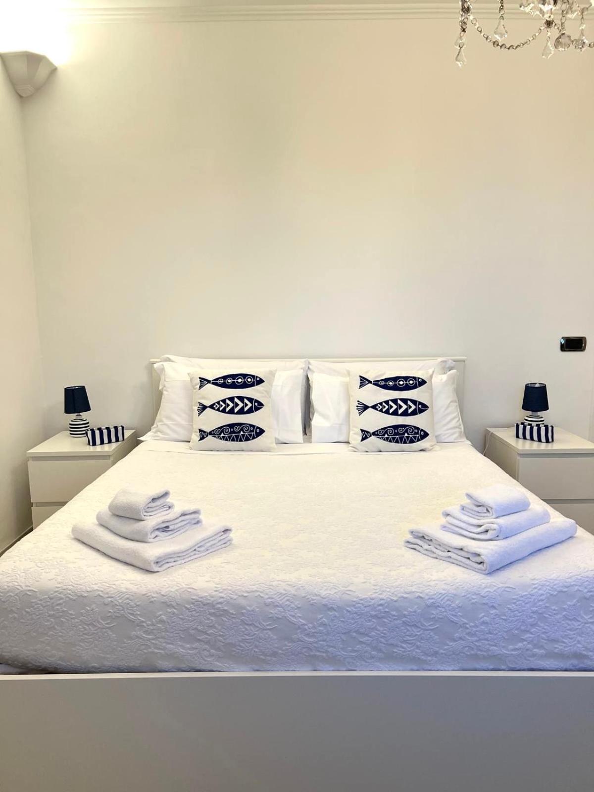 Villa Valentina Suite ماسّا لوبْرينسِ المظهر الخارجي الصورة